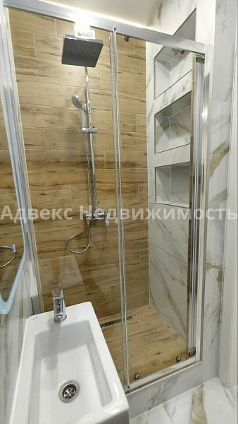 Квартира 3-комн., 120 м²