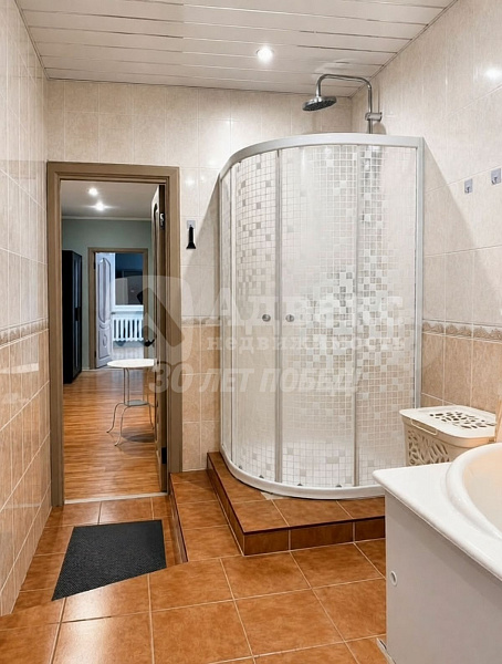 2-к квартира, 79 кв.м.
