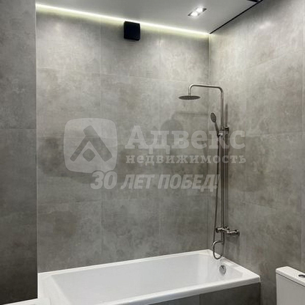 Квартира 2-комн., 82 м²