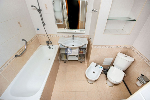 Квартира 2-комн., 66.9 м² Квартира 2-комн., 66.9 м²