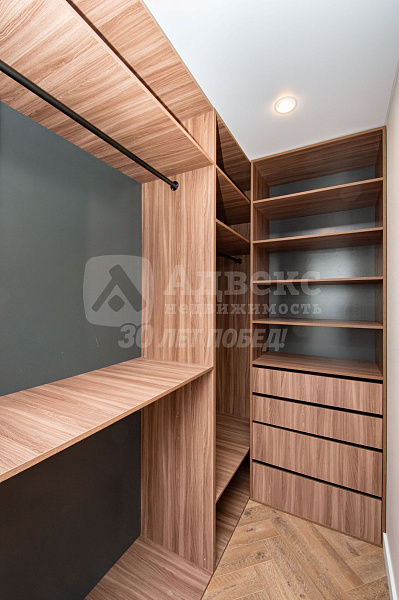Квартира 2-комн., 64.9 м²