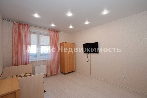 Квартира 3-комн., 83 м²