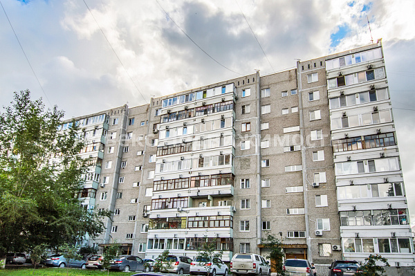 Квартира 3-комн., 62 м²