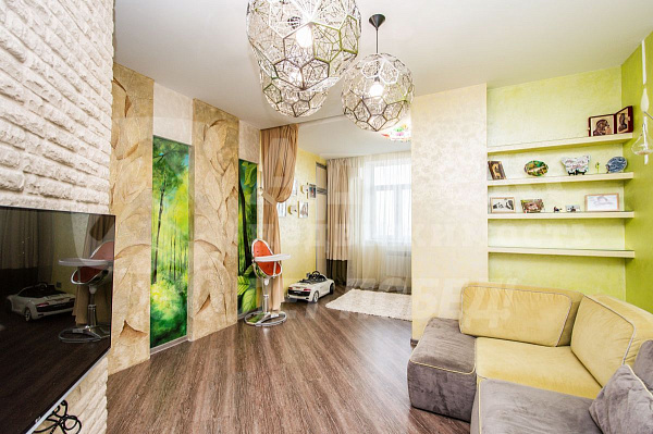 Квартира 3-комн., 61.7 м²