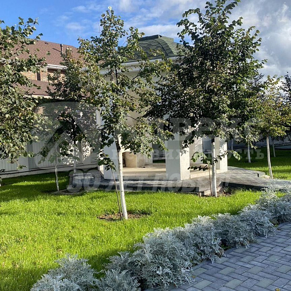 Коттедж 410 м²