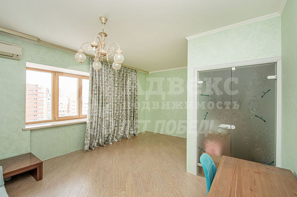 Квартира 2-комн., 80 м²