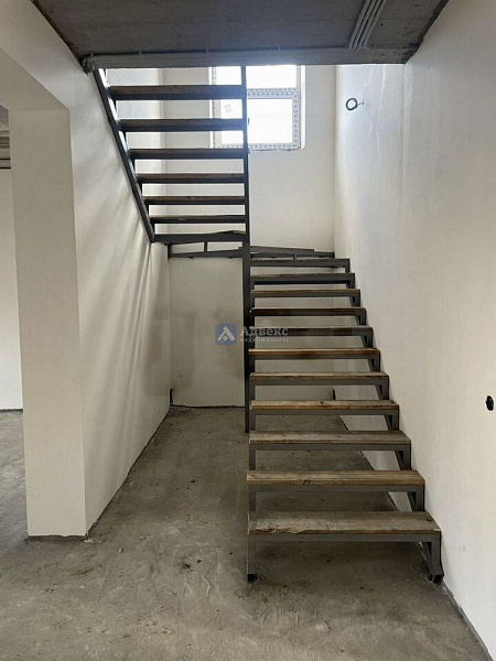 Коттедж 200 м²