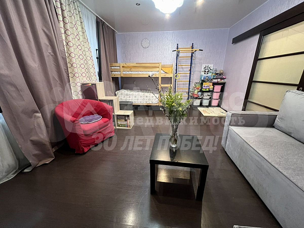 2-к квартира, 77 кв.м.