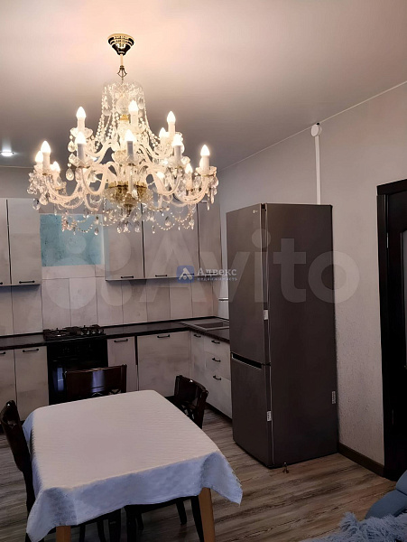 Коттедж 100 м²