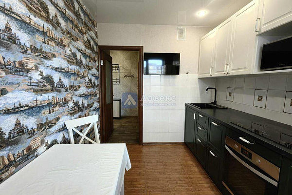 Квартира 3-комн., 65.9 м²