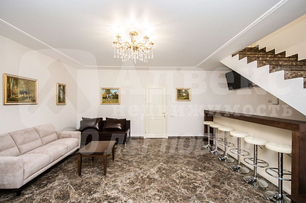 Дом, 410 кв.м.