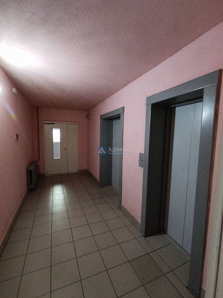 Квартира 3-комн., 92 м² Квартира 3-комн., 92 м²