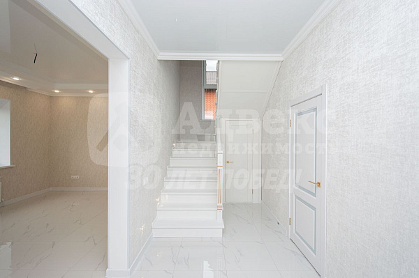 Коттедж 160 м²
