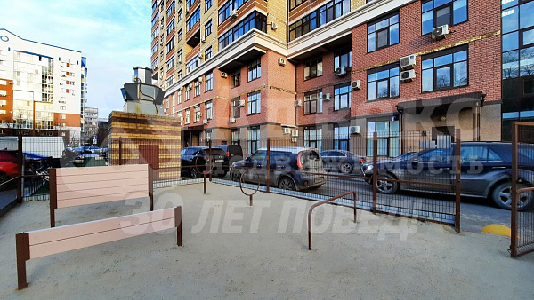 Квартира 3-комн., 119 м²