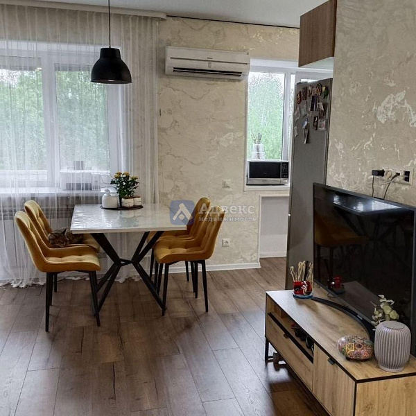Квартира 3-комн., 55.5 м²