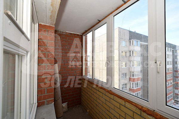 Квартира 3-комн., 101.3 м²