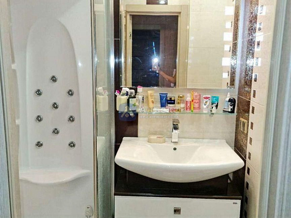 2-к квартира, 80 кв.м. 2-к квартира, 80 кв.м.