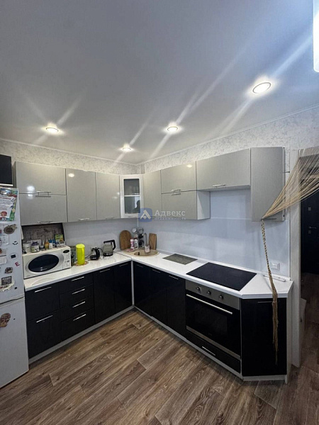 Квартира 2-комн., 56 м²