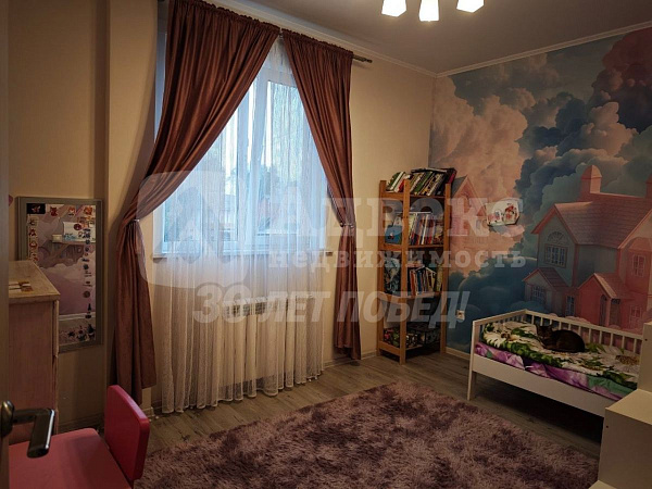 Коттедж 178 м²