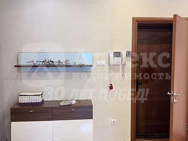 Квартира 2-комн., 92.7 м²