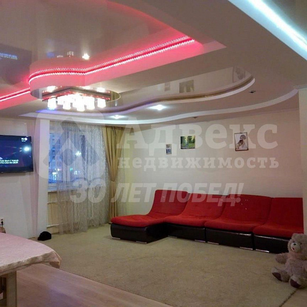 Квартира 3-комн., 93.3 м²