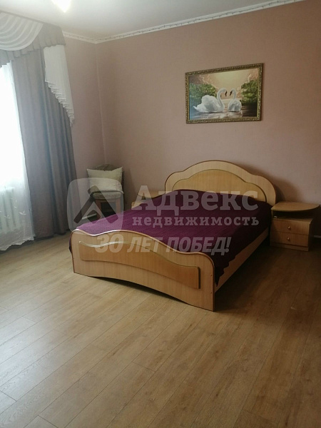 Дом, 230 кв.м.