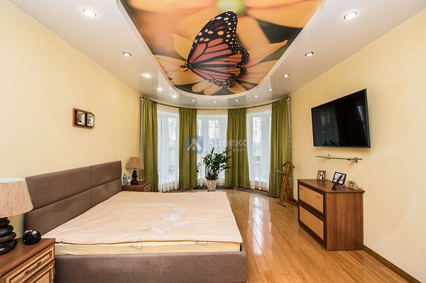Дом 451.6 м² Дом 451.6 м²