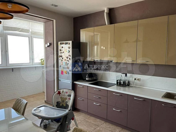 3-к квартира, 122 кв.м. 3-к квартира, 122 кв.м.