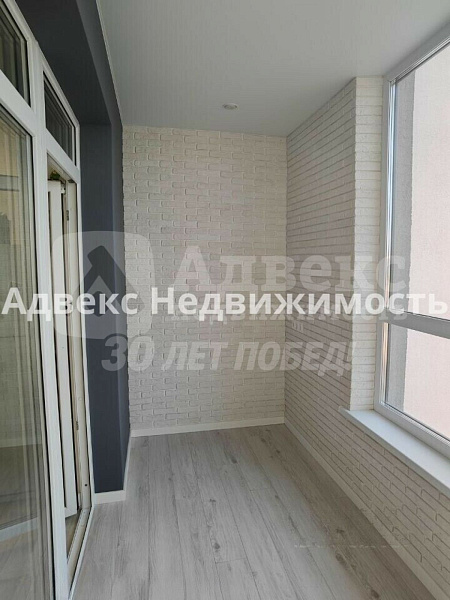 Квартира 3-комн., 103 м²