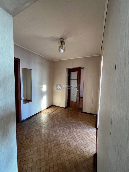 Квартира 3-комн., 43.7 м²