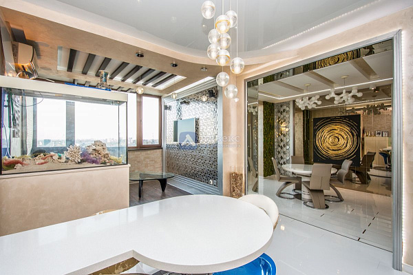 Квартира 3-комн., 119 м²