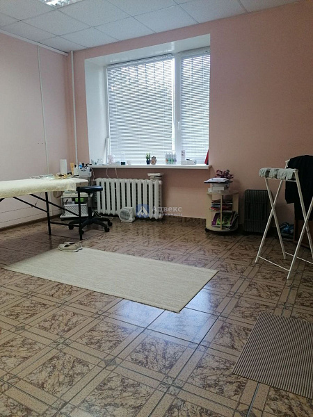 Офисные помещения 100.6 м² Офисные помещения 100.6 м²
