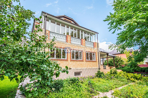 Коттедж 651.8 м² Коттедж 651.8 м²