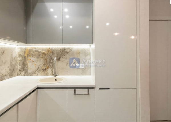 Квартира 3-комн., 83 м²