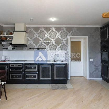 Квартира 2-комн., 79 м² Квартира 2-комн., 79 м²