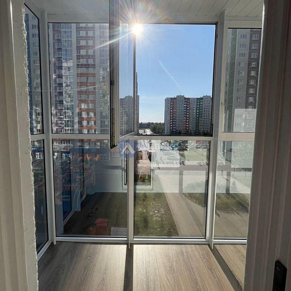 Квартира 3-комн., 92 м²