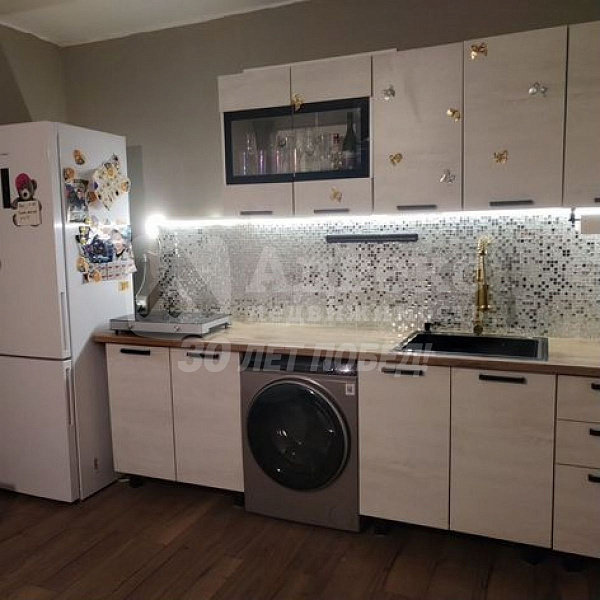 Квартира 2-комн., 64 м²