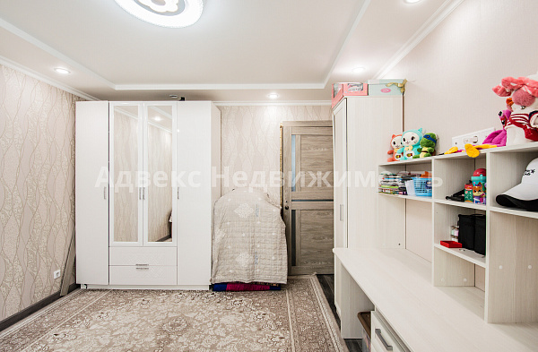 Квартира 3-комн., 92.7 м²