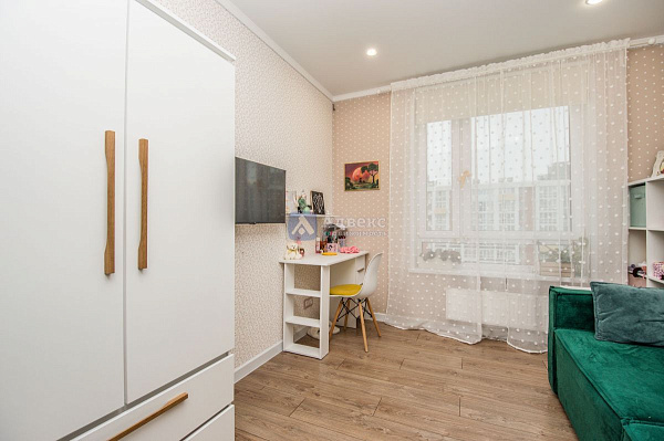 Квартира 3-комн., 80 м² Квартира 3-комн., 80 м²