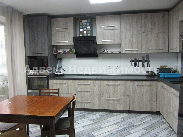 Квартира 4-комн., 110.4 м²