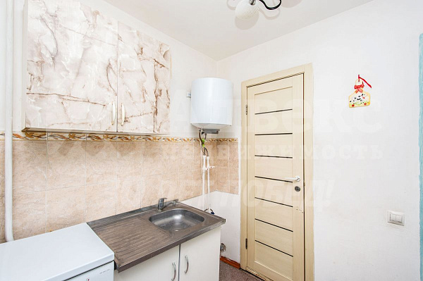Квартира 3-комн., 55 м²