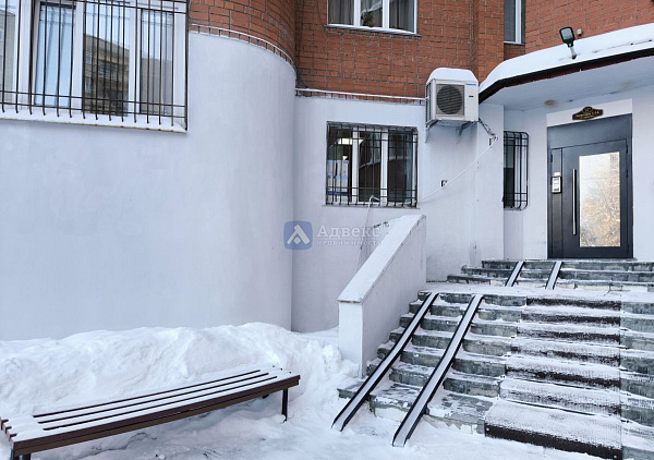 4-к квартира, 180 кв.м.