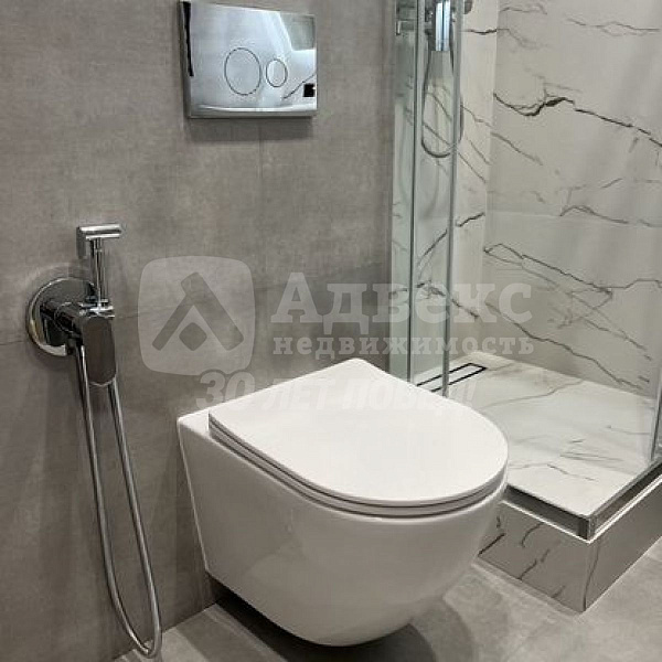 Квартира 2-комн., 82 м²