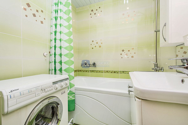 Квартира 3-комн., 93 м²