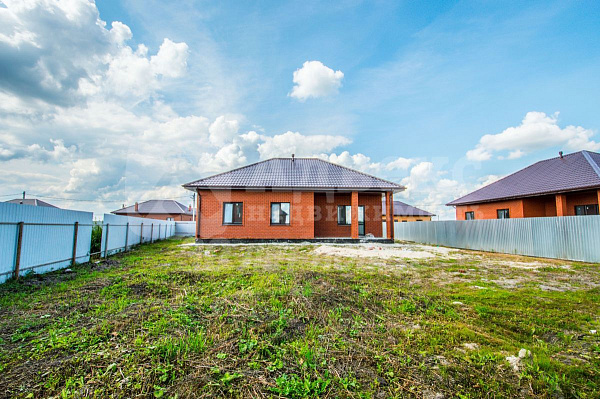 Коттедж 90 м²