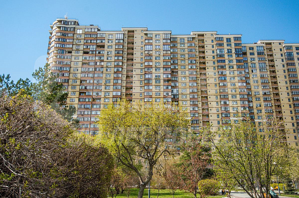 Квартира 3-комн., 119 м²