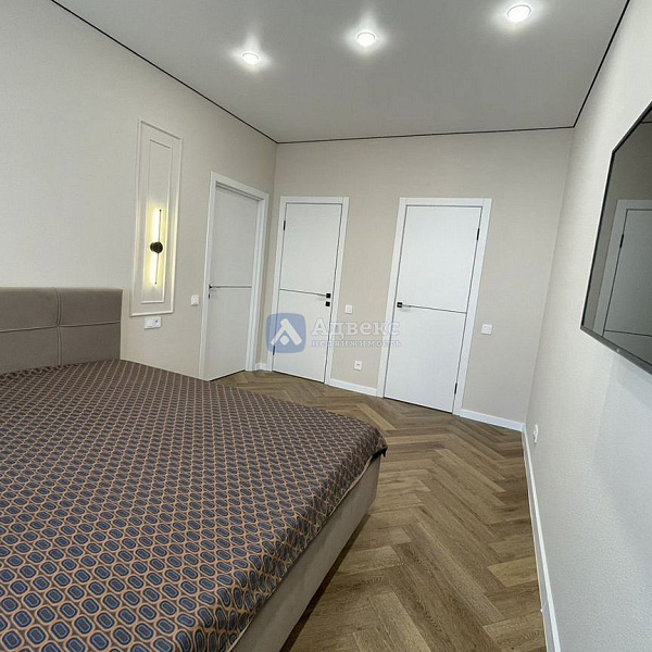 Квартира 3-комн., 81.1 м²