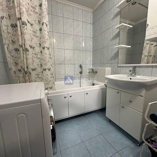 2-к квартира, 66 кв.м.