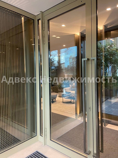 Квартира студия, 114.8 м²