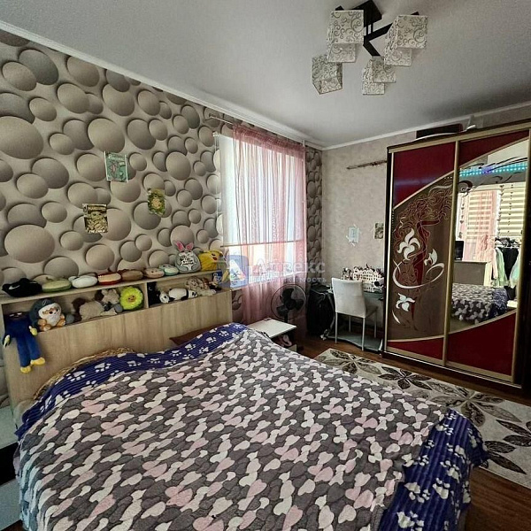 Квартира 2-комн., 60 м²